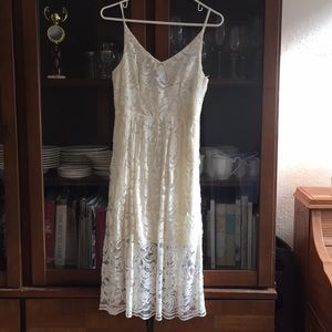 Cream lace H&M dress NWT